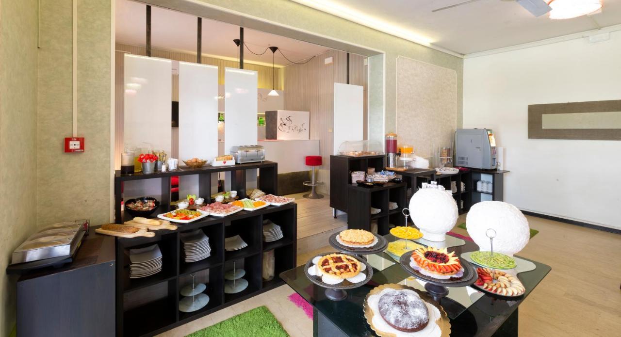 Hotel Condor-New 2024-Con Piscina ริชโชเน ภายนอก รูปภาพ